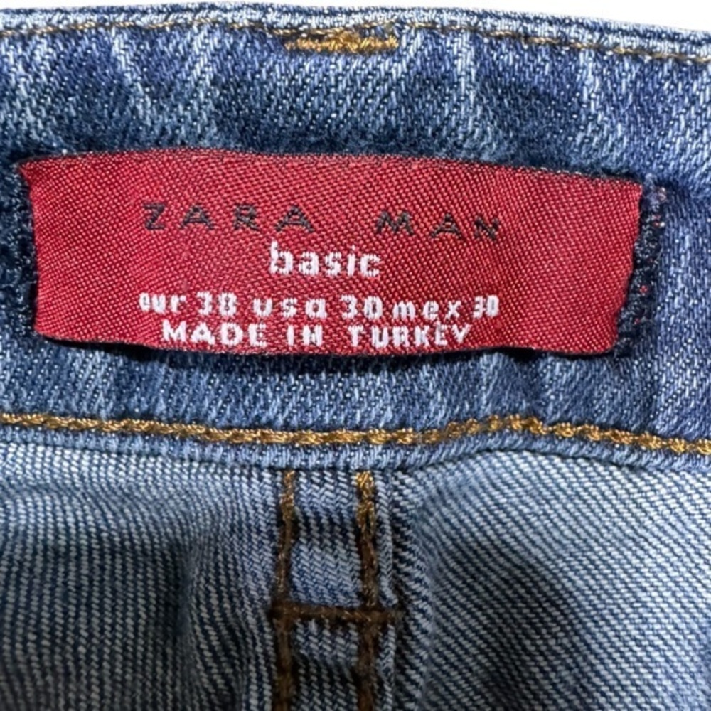 ZARA Man Basic straight leg Men’s size 30 distressed/ acid washed denim wash - Picture 10 of 12